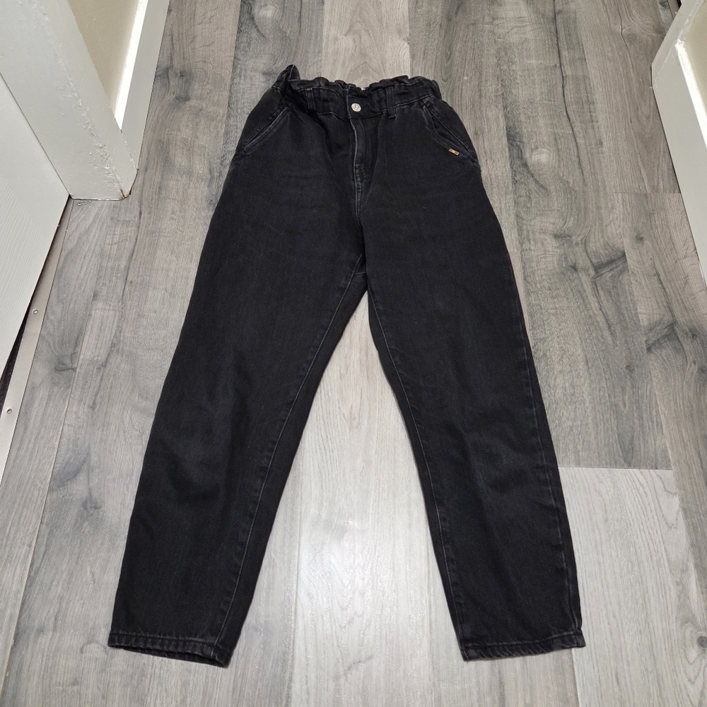 Zara Black High-Waist Jeans 100% Cotton Paperbag Waist Straight Leg Trendy Denim - Picture 2 of 12